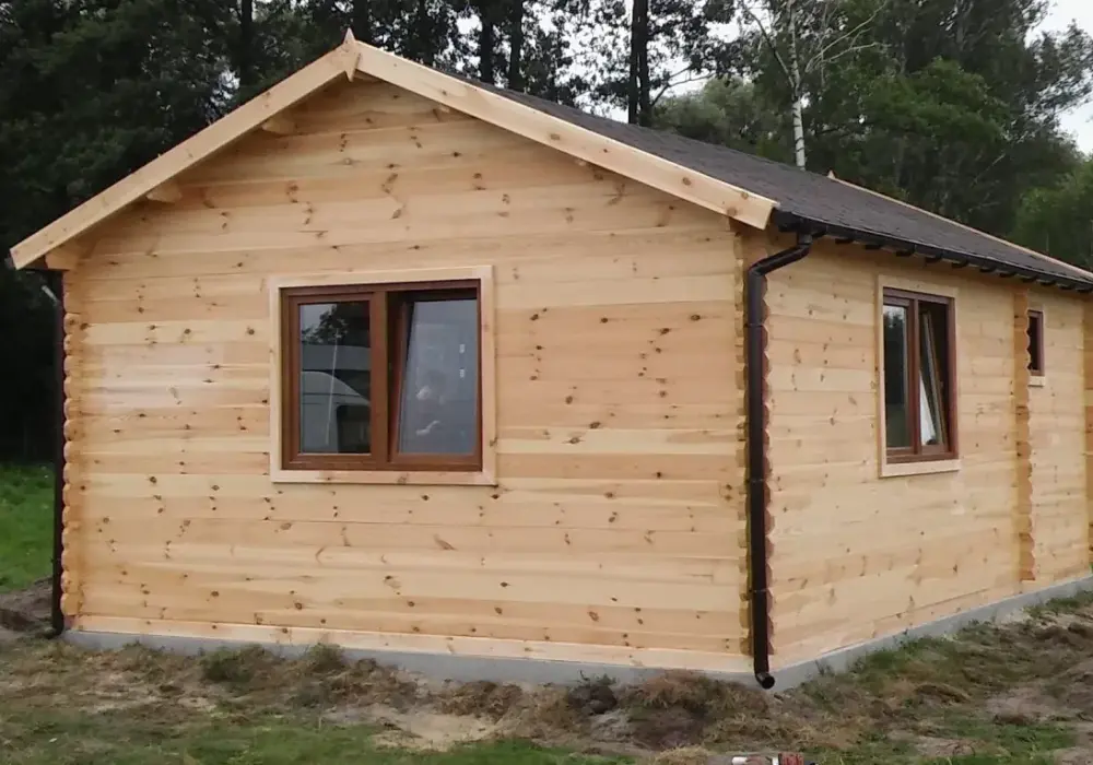 Drewniany domek letniskowy - Ile kosztuje budowa? Planuj budżet