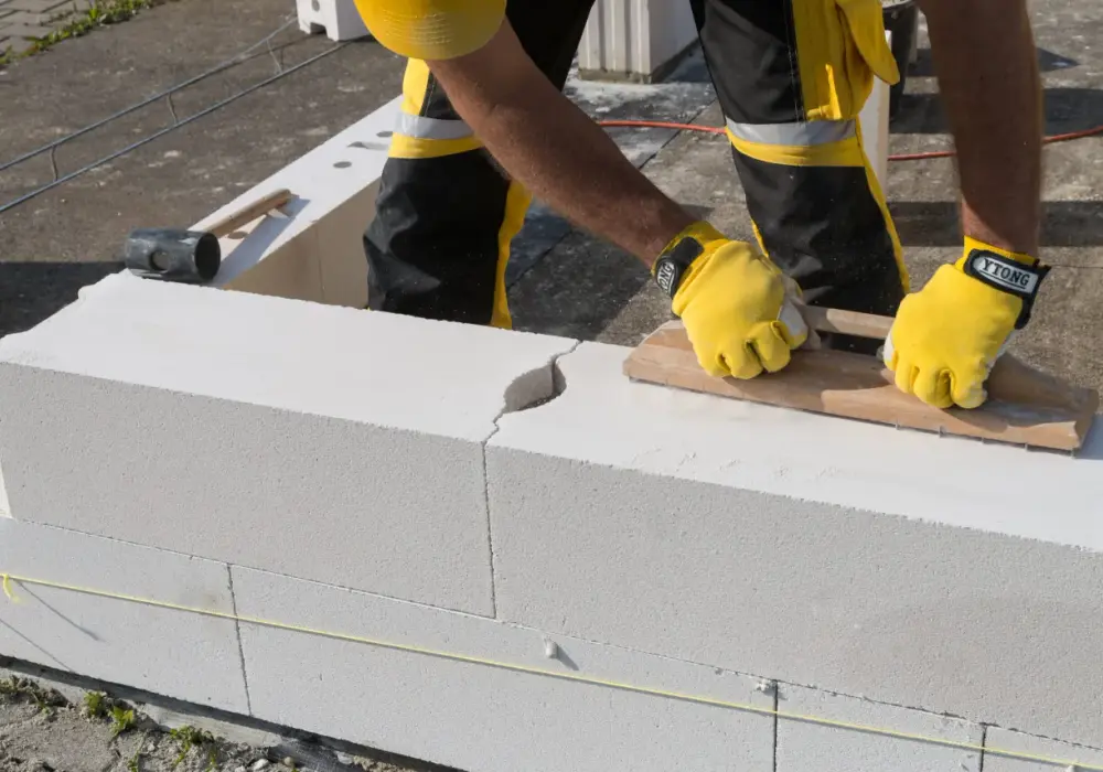 Ile bloczków na fundament? Obliczamy precyzyjnie + porady