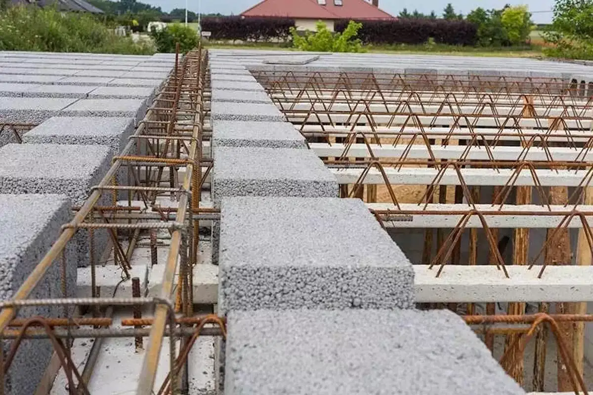 Zdjęcie Żebra rozdzielcze Teriva: klucz do trwałego stropu gęstożebrowego