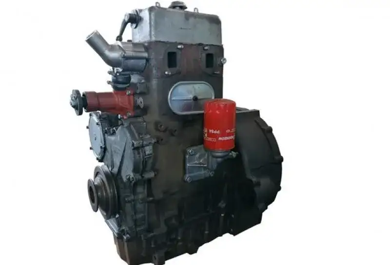 Zdjęcie Ile kosztuje remont silnika C-330 robocizna? Ceny, które mogą zaskoczyć